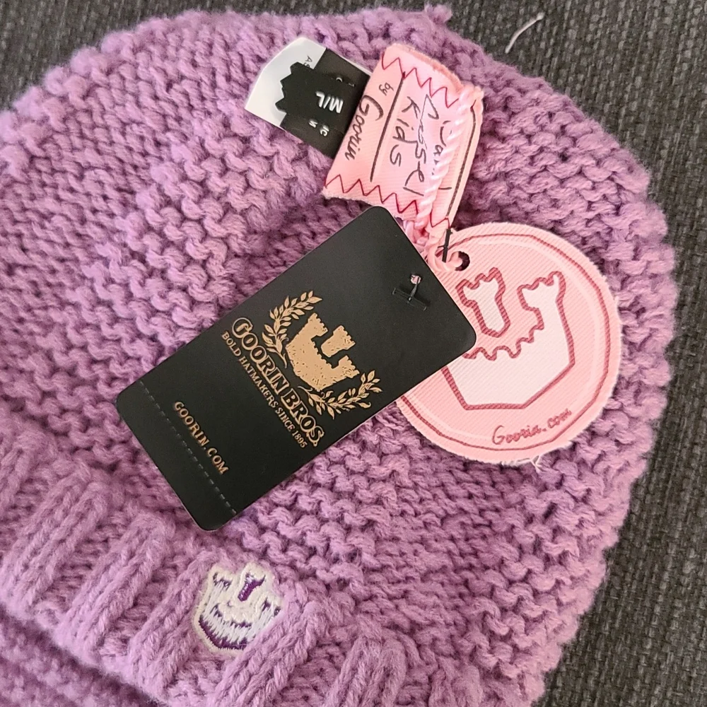 Goorin Bros Cableknit Crochet Soft Small Brim Beanie Hat Kids Girls M L